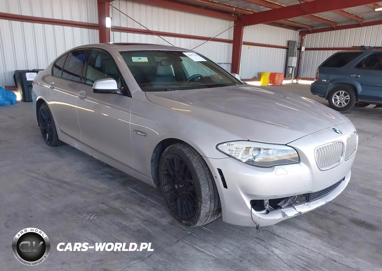 2012 BMW 550I