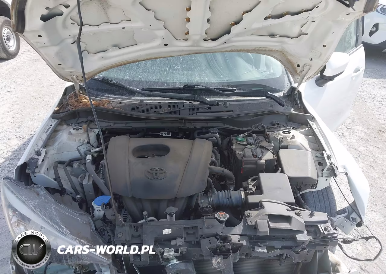 2020 Toyota Yaris Le VIN:3MYDLBJV3LY701285 - 10