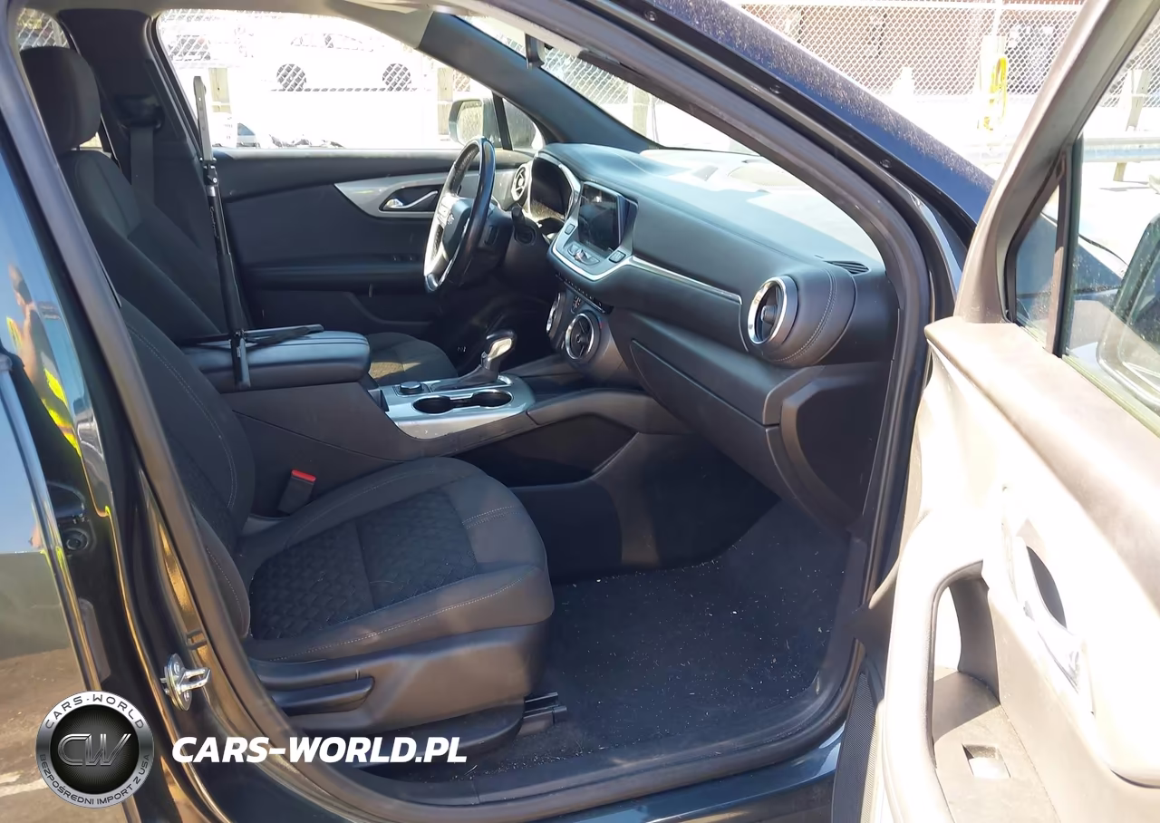 2019 Chevrolet Blazer VIN:3GNKBBRA3KS692798 - 5