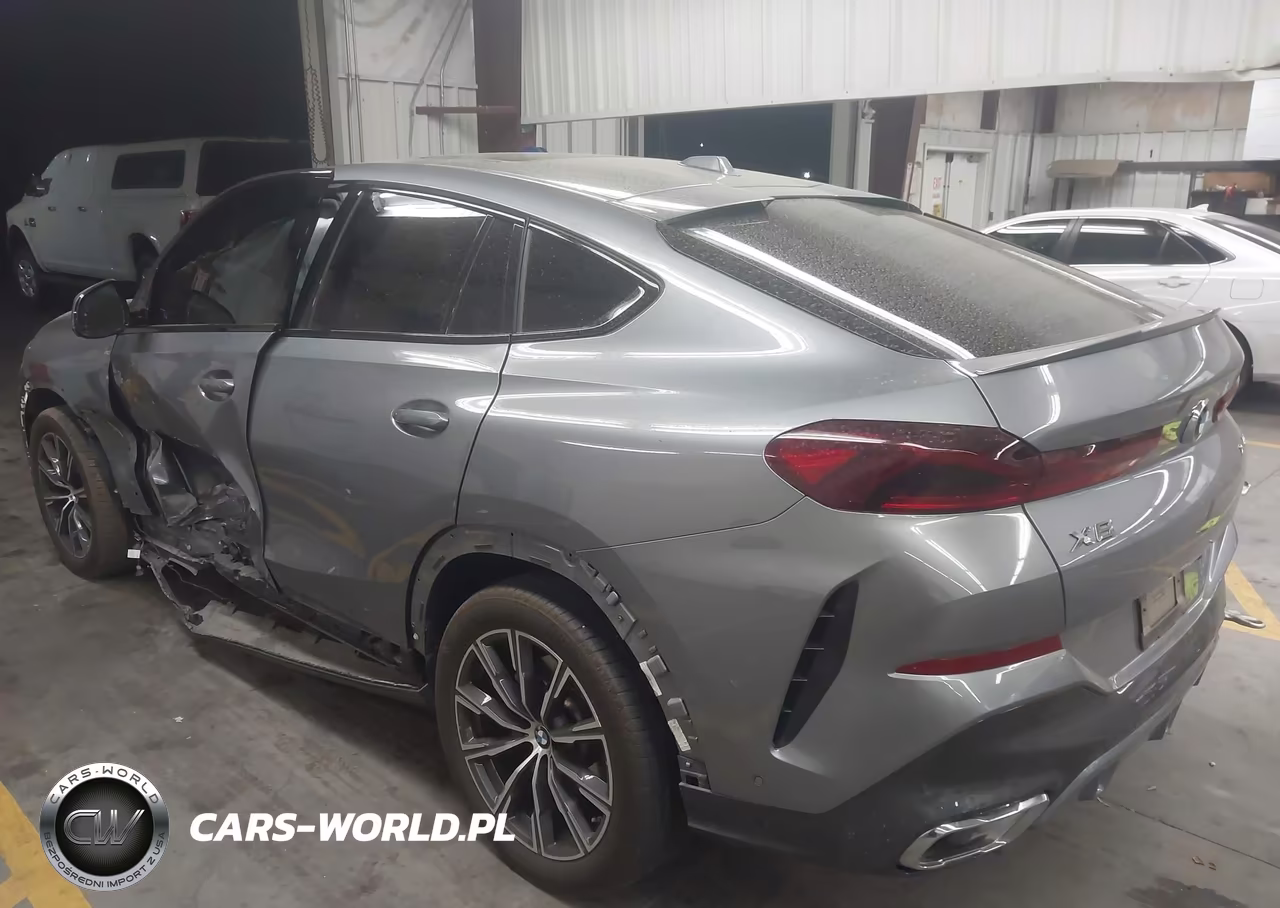 2025 BMW X6 xDrive40I VIN:5UX33EX04S9Z02218 - 3