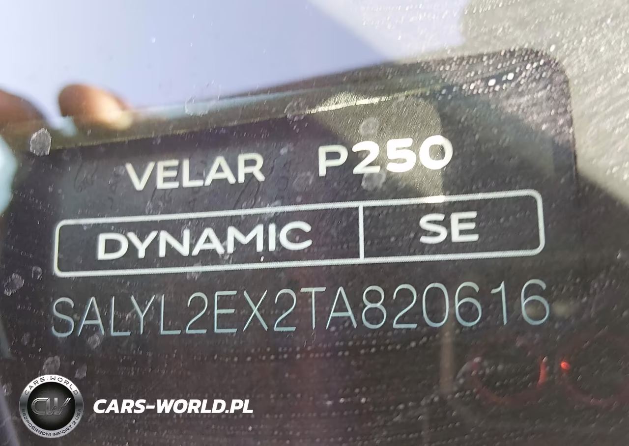 2026 Land Rover Range Rover Velar P250 Dynamic Se VIN:SALYL2EX2TA820616 - 9