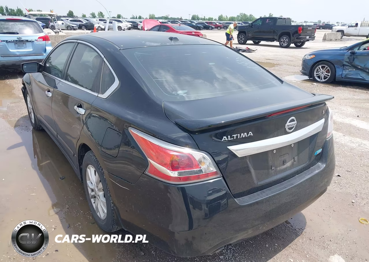 2014 Nissan Altima 2.5 S VIN:1N4AL3AP9EN233464 - 3