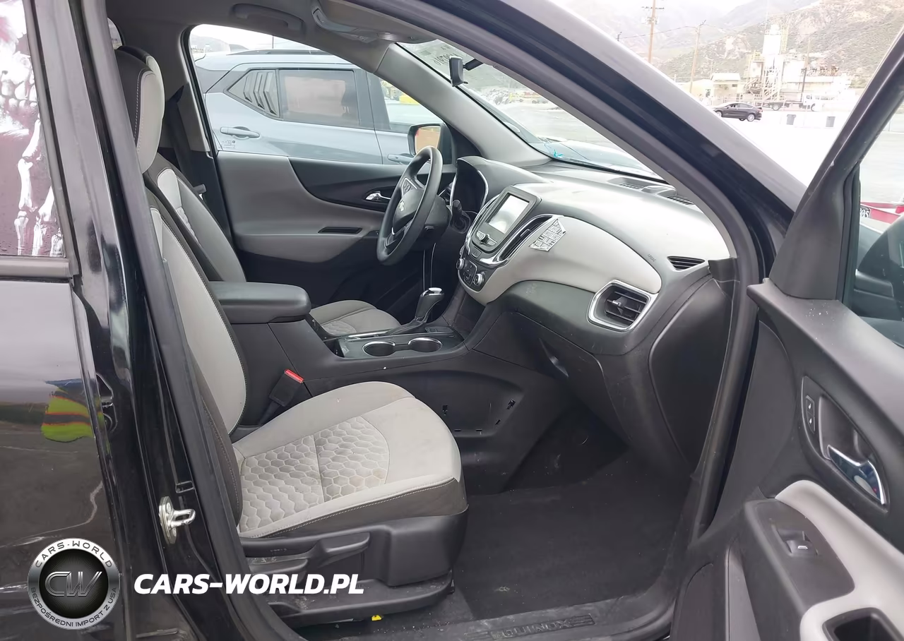 2018 Chevrolet Equinox Ls VIN:2GNAXHEV1J6254089 - 5