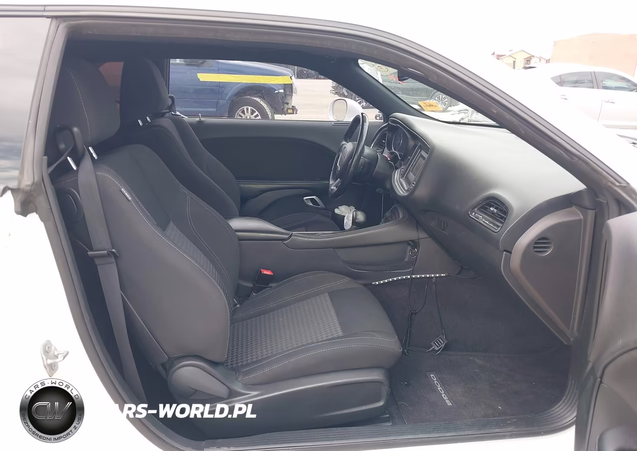 2016 Dodge Challenger Sxt VIN:2C3CDZAG0GH254738 - 5