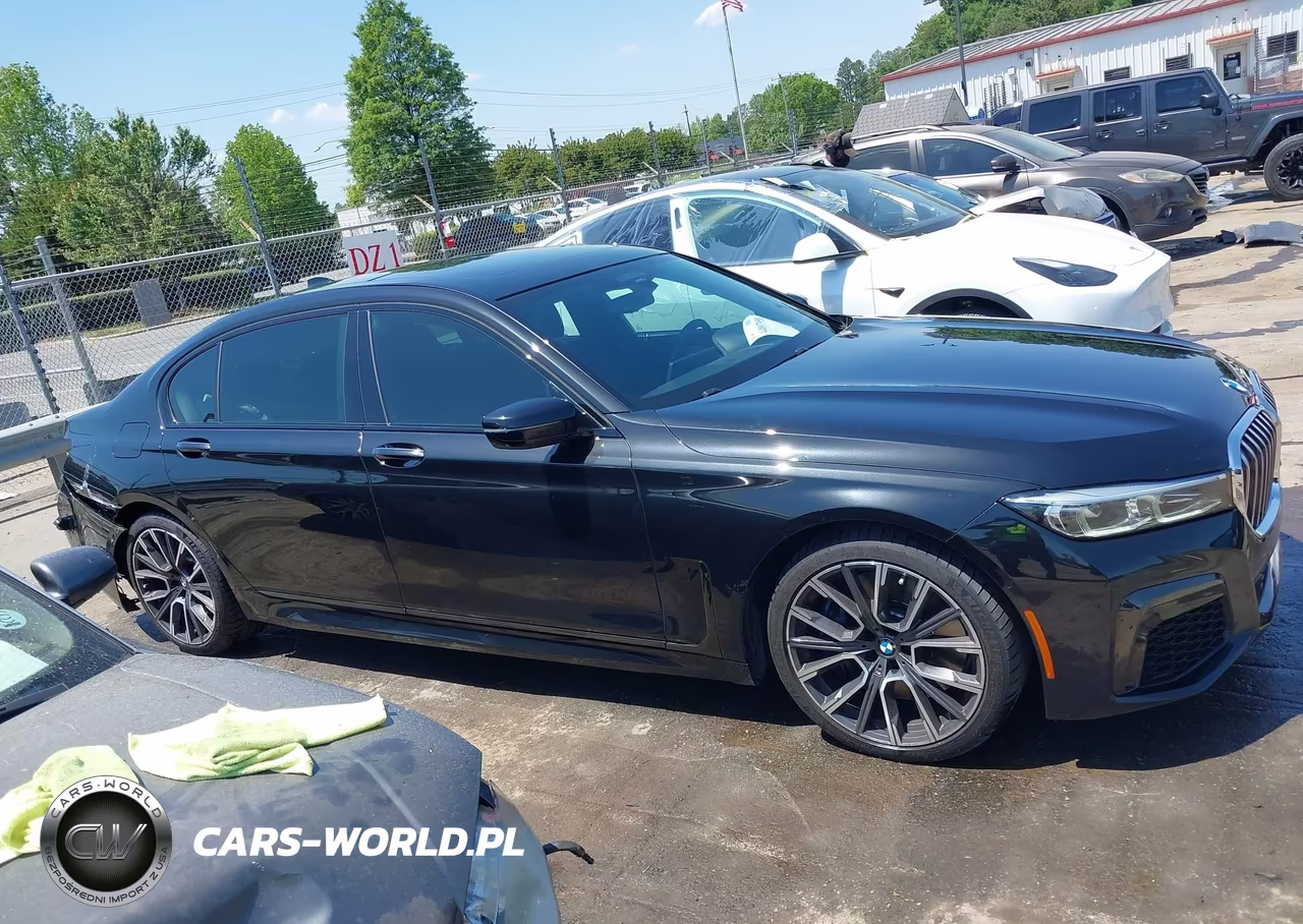 2021 BMW 750I xDrive VIN:WBA7U2C04MCG17061 - 14