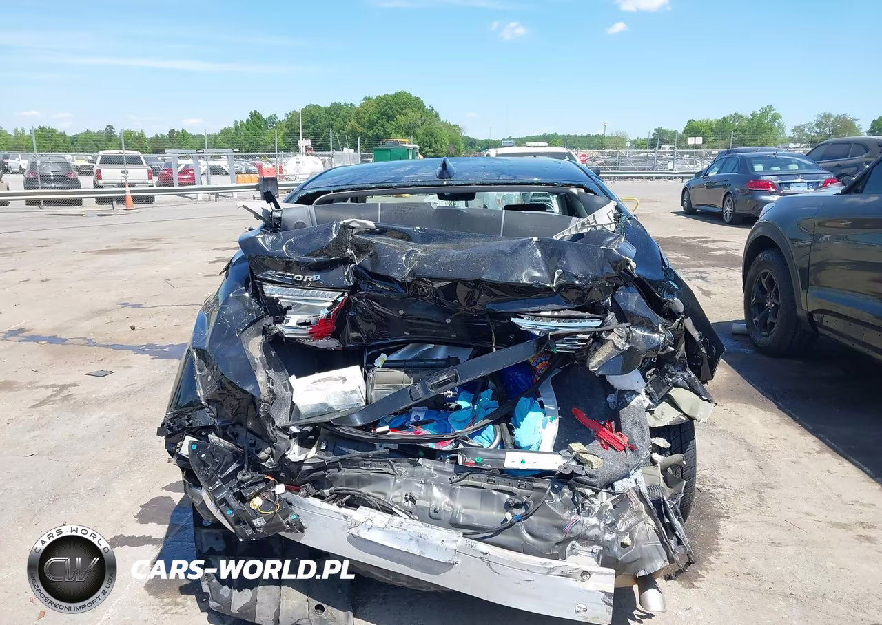 2021 Honda Accord Hybrid Touring VIN:1HGCV3F92MA004591 - 16