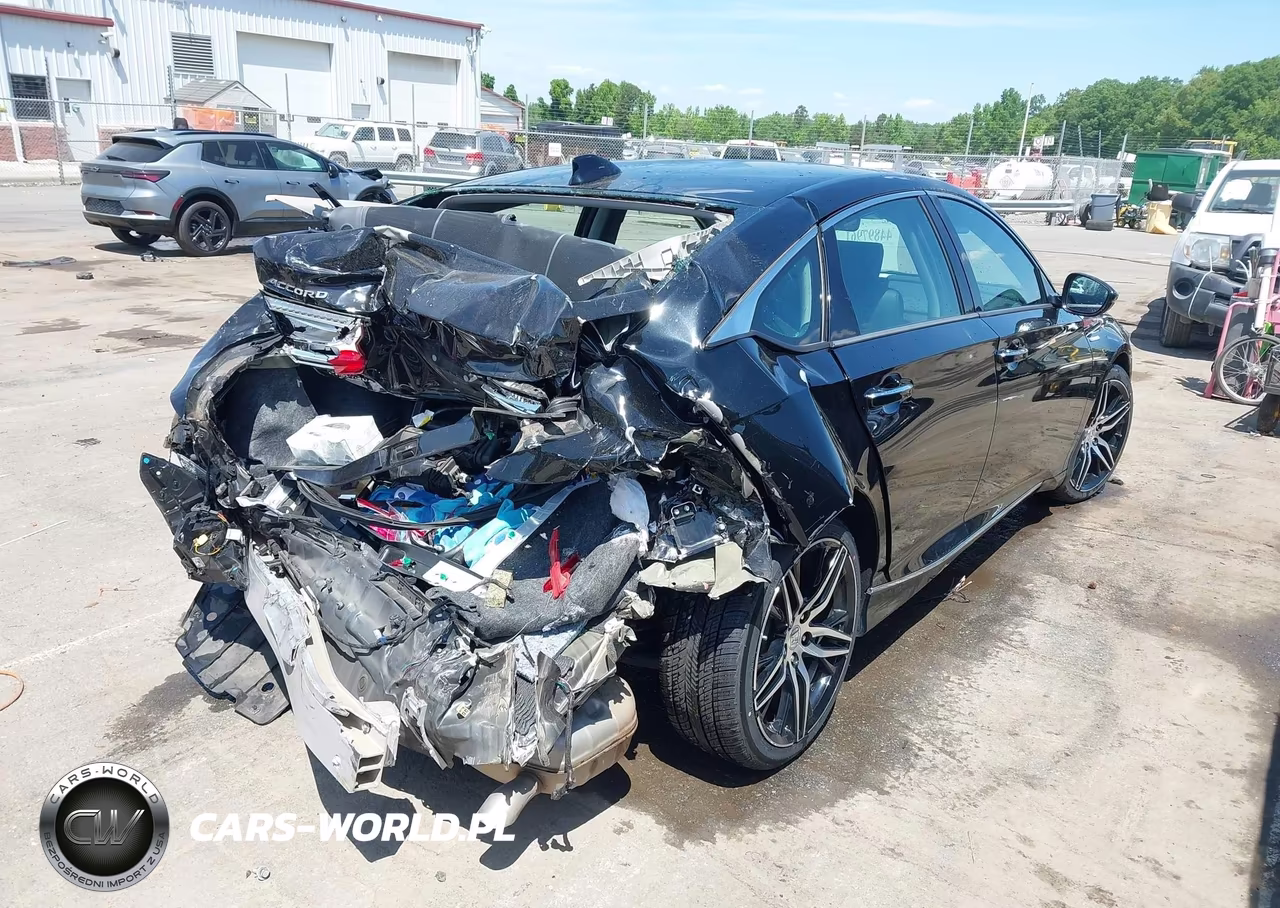 2021 Honda Accord Hybrid Touring VIN:1HGCV3F92MA004591 - 4
