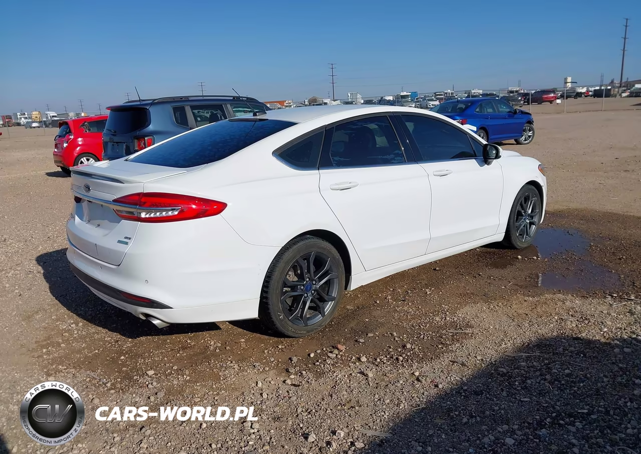 2018 Ford Fusion Se VIN:3FA6P0HD5JR231383 - 4