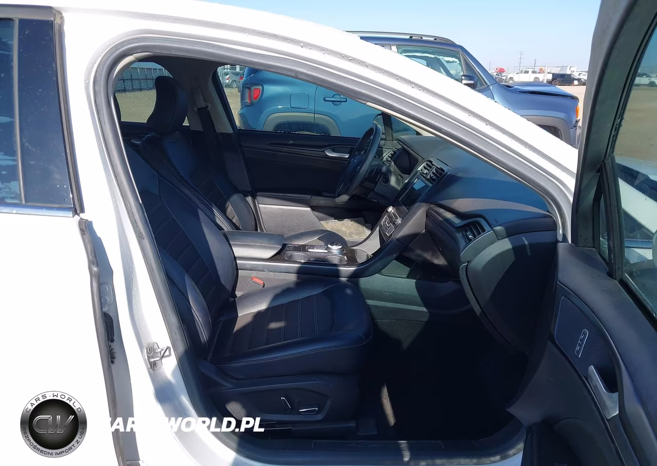 2018 Ford Fusion Se VIN:3FA6P0HD5JR231383 - 5
