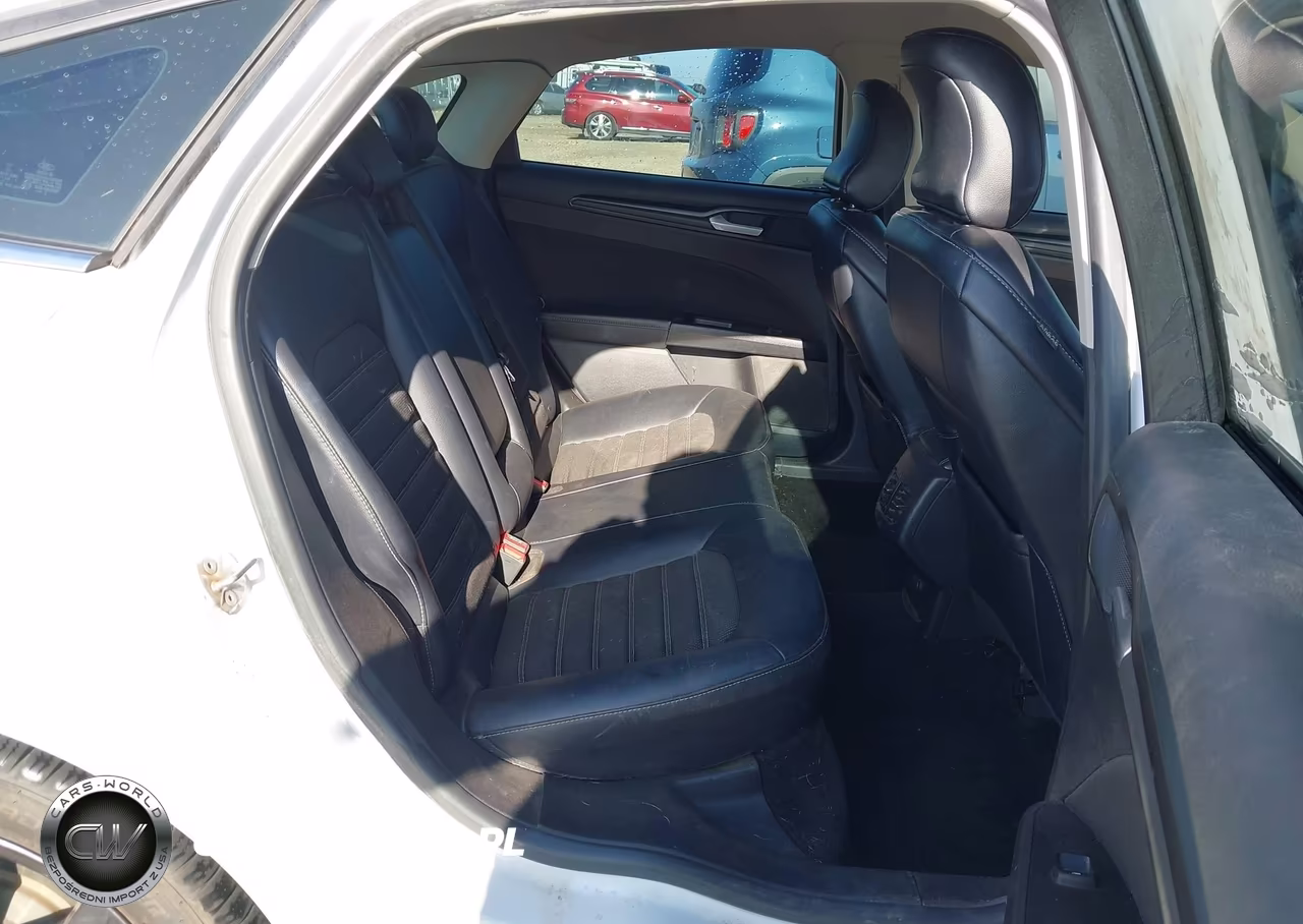 2018 Ford Fusion Se VIN:3FA6P0HD5JR231383 - 8