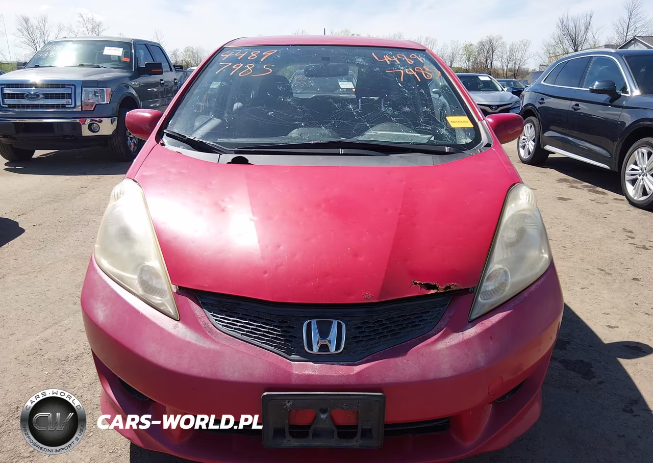 2010 Honda Fit Sport VIN:JHMGE8H44AC028291 - 12