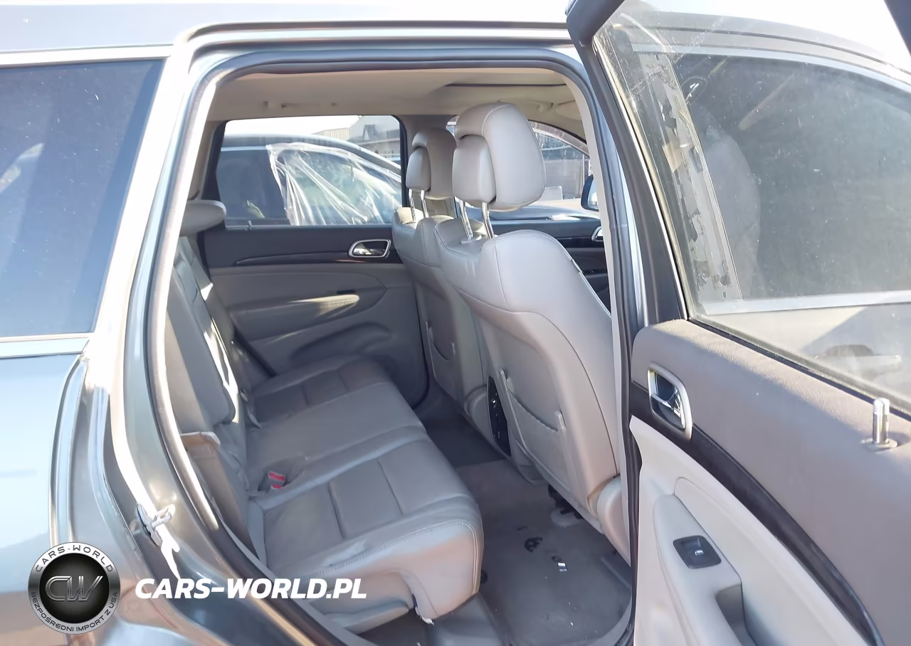 2011 Jeep Grand Cherokee Laredo VIN:1J4RR4GG9BC656507 - 8
