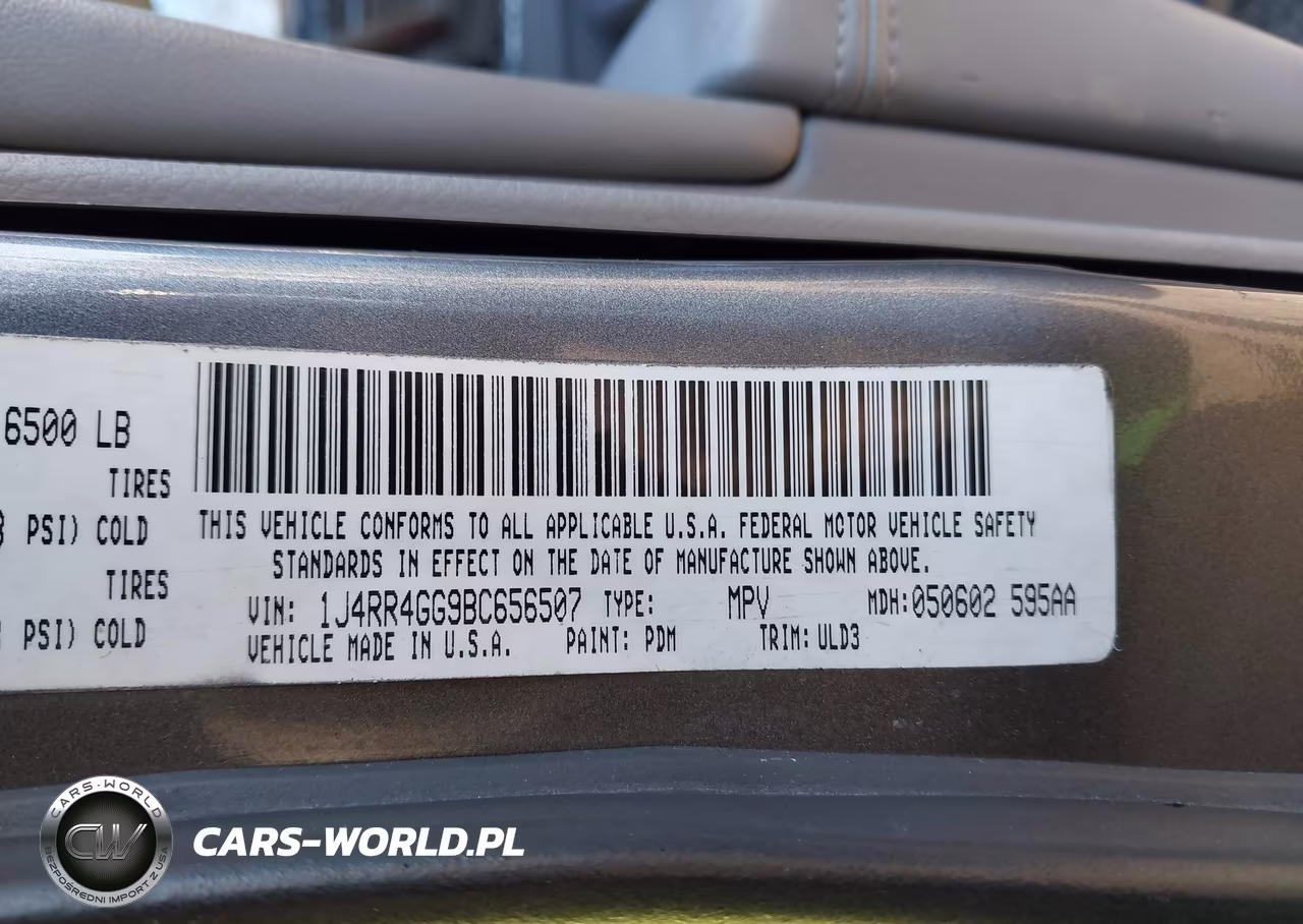 2011 Jeep Grand Cherokee Laredo VIN:1J4RR4GG9BC656507 - 9