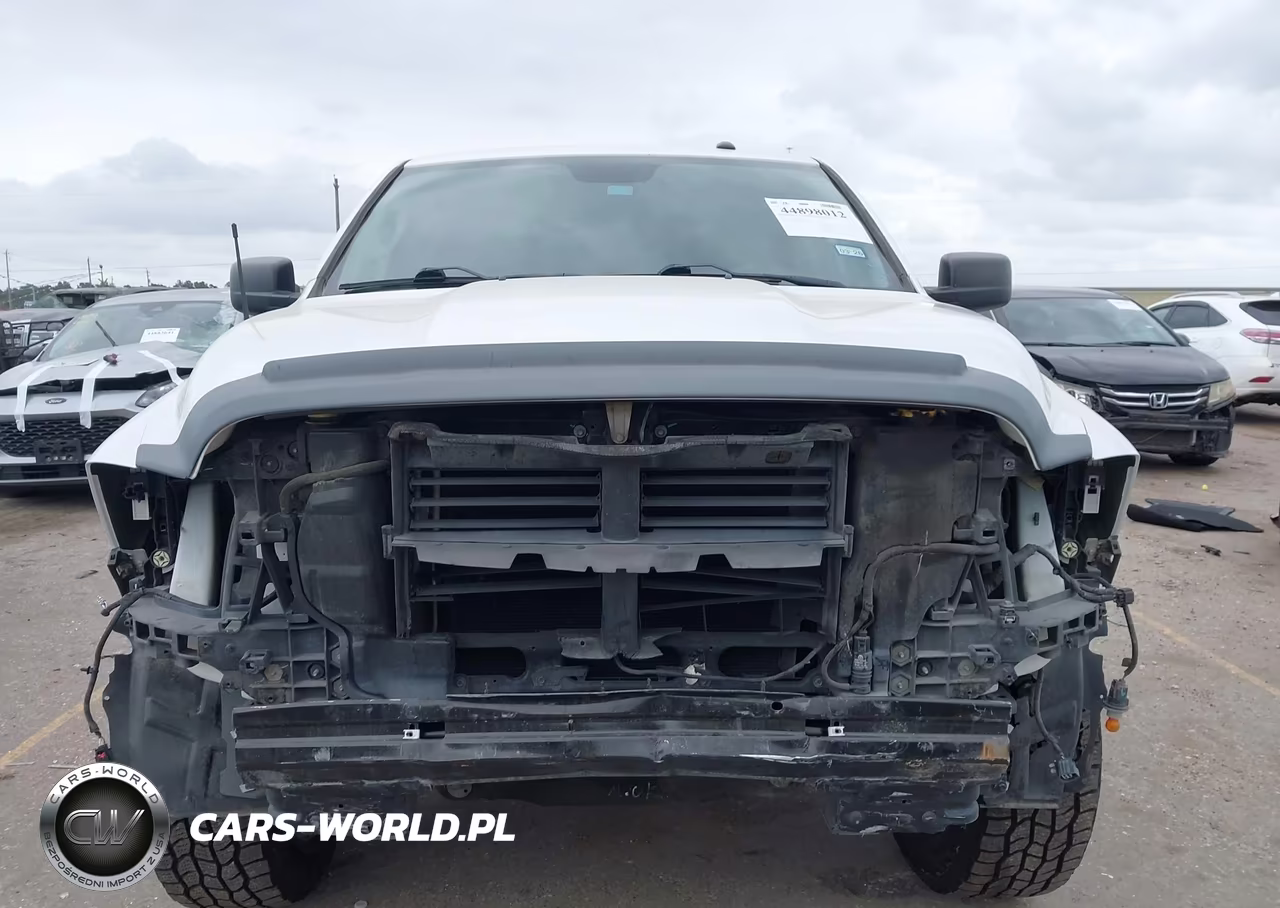2018 Ram 1500 Express 4X2 5'7 Box VIN:3C6RR6KTXJG250700 - 12