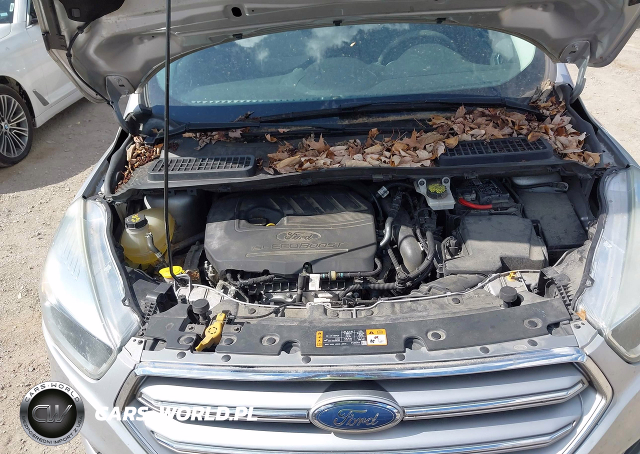 2017 Ford Escape Se VIN:1FMCU9GD4HUC33751 - 10