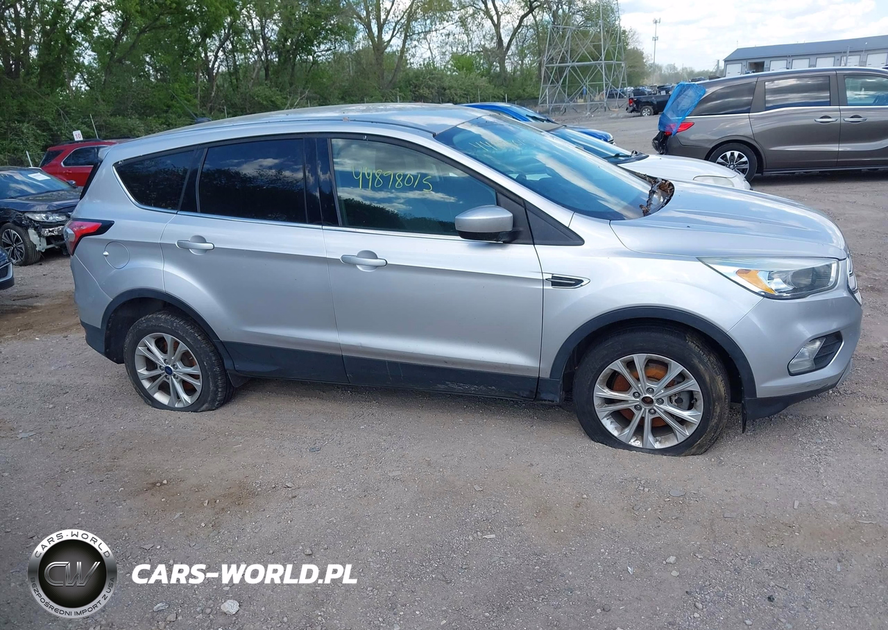 2017 Ford Escape Se VIN:1FMCU9GD4HUC33751 - 13