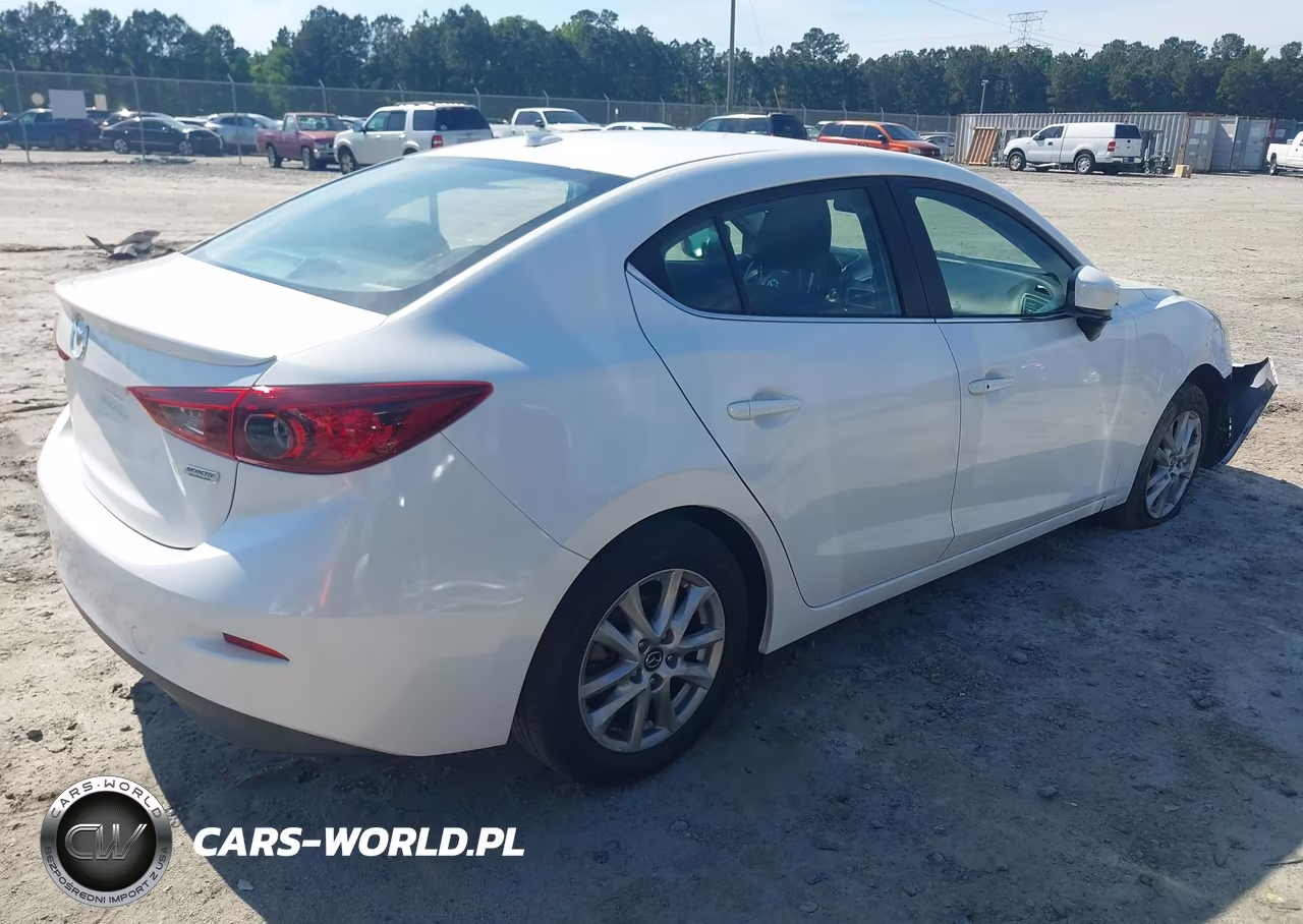 2015 Mazda Mazda3 I Touring VIN:3MZBM1V72FM230019 - 4