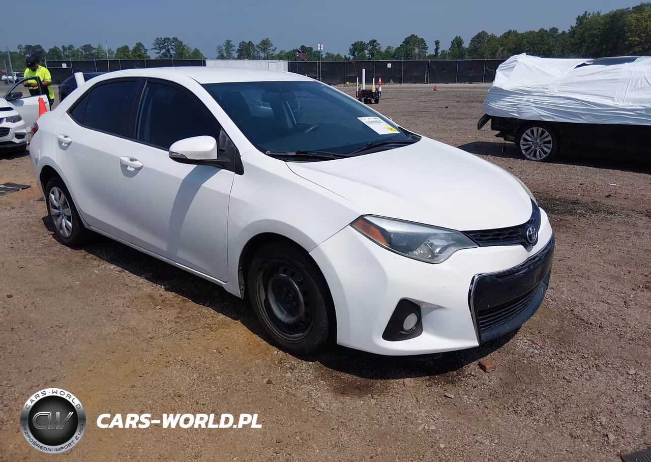 2015 Toyota Corolla S Plus