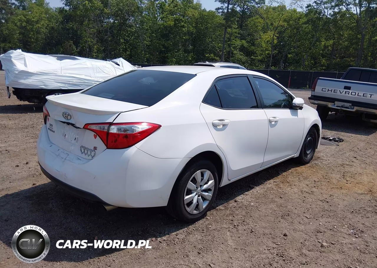 2015 Toyota Corolla S Plus VIN:2T1BURHE2FC422724 - 4