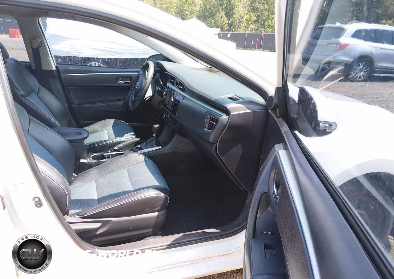 2015 Toyota Corolla S Plus VIN:2T1BURHE2FC422724 - 5