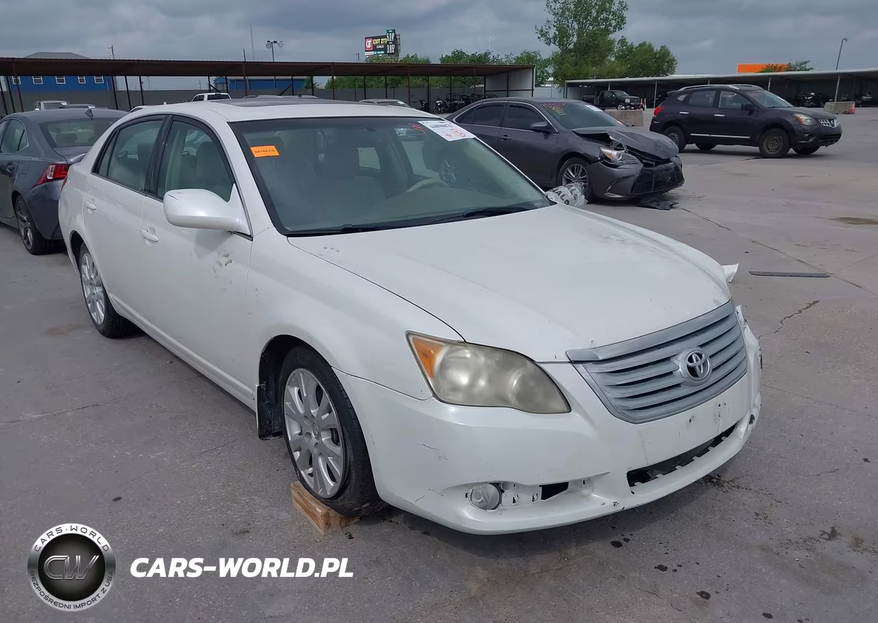 2010 Toyota Avalon Xls