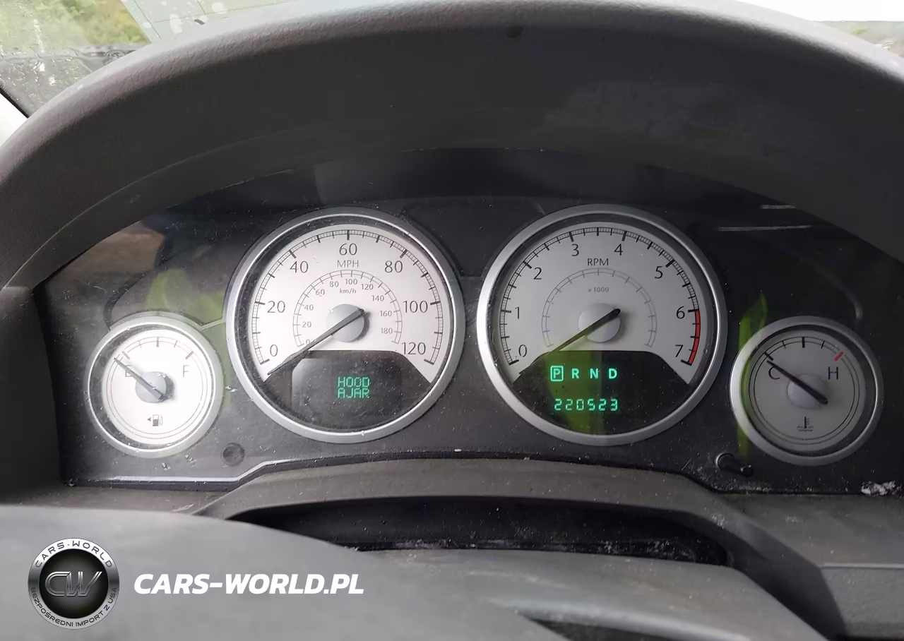 2008 Chrysler Town & Country Touring VIN:2A8HR54P08R776264 - 7