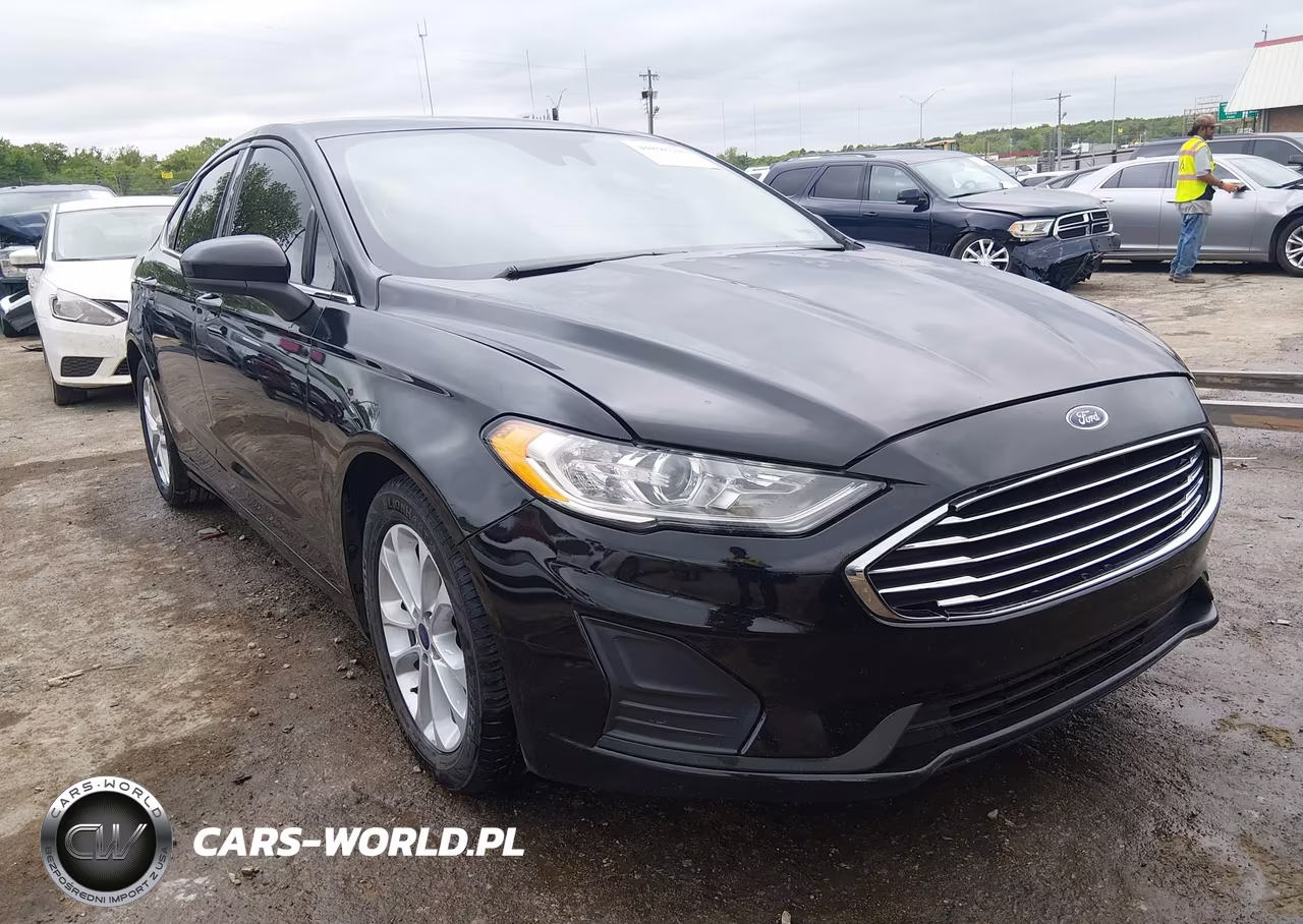 2020 Ford Fusion Se – zdjęcie 1 z 16