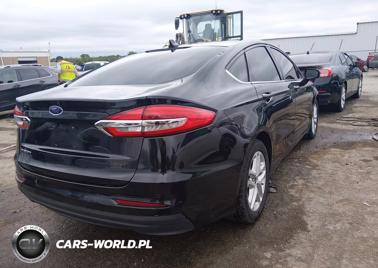 2020 Ford Fusion Se VIN:3FA6P0H76LR239215 - 4