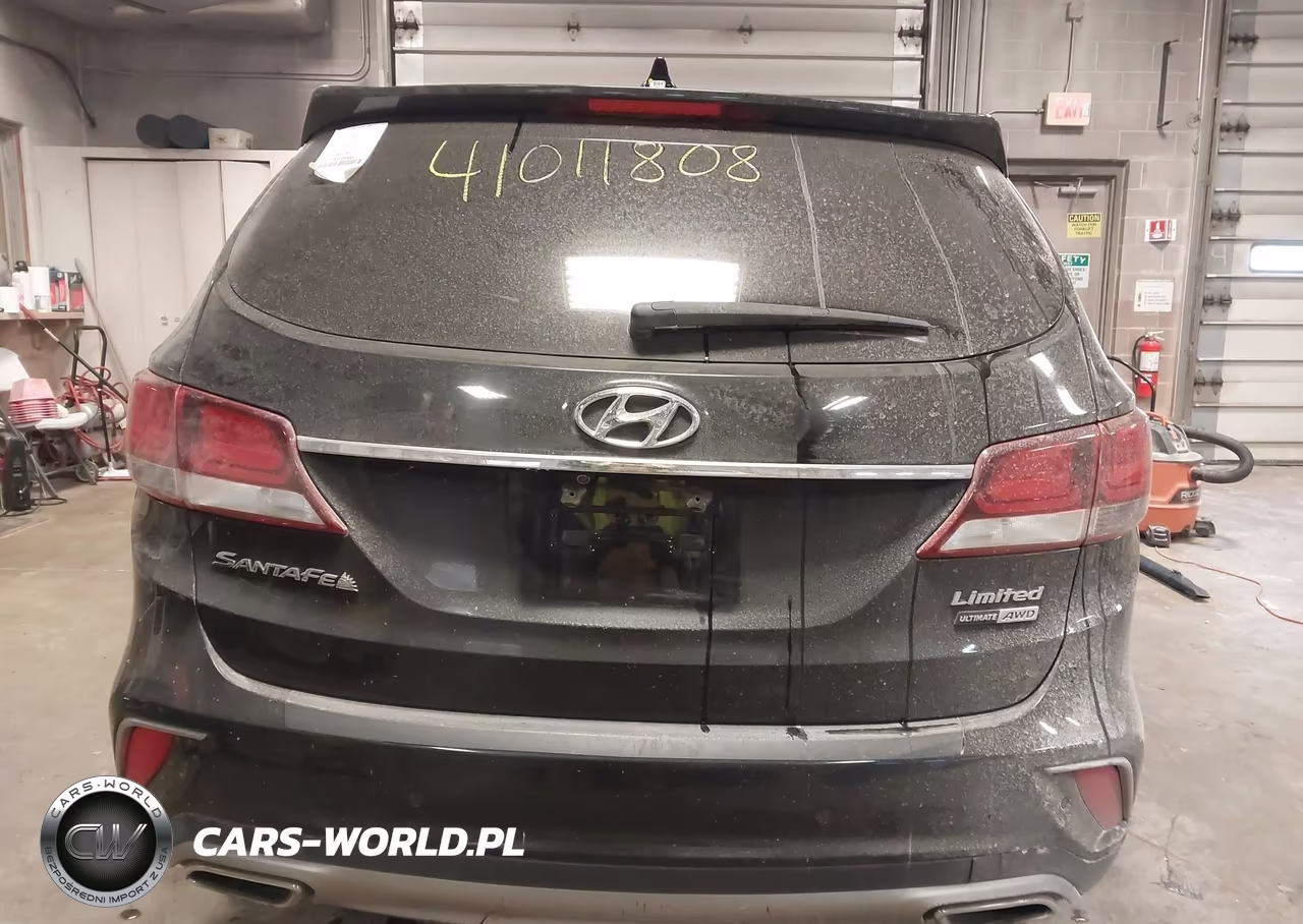 2018 Hyundai Santa Fe Limited Ultimate VIN:KM8SRDHF7JU286028 - 17