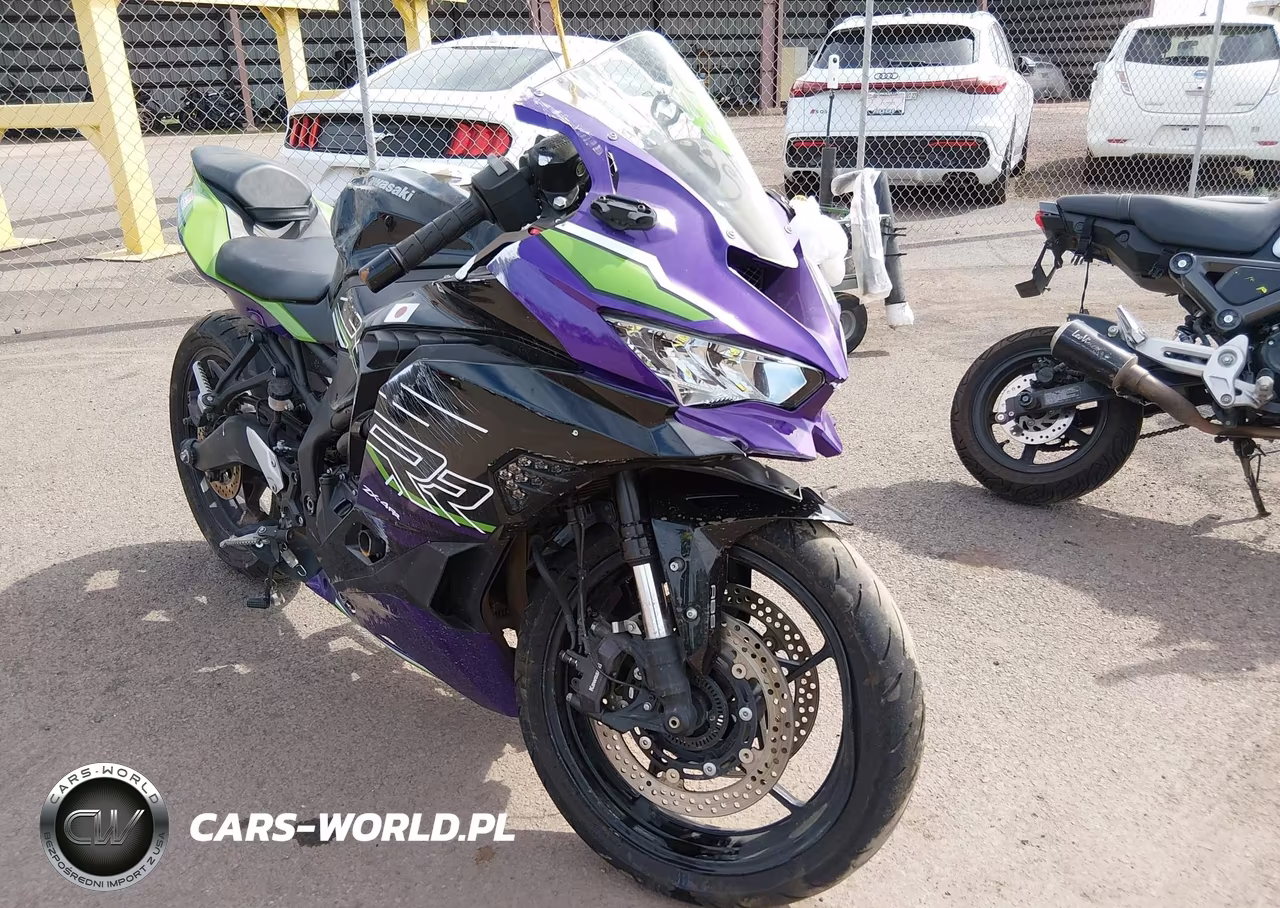 2025 Kawasaki Zx400 P