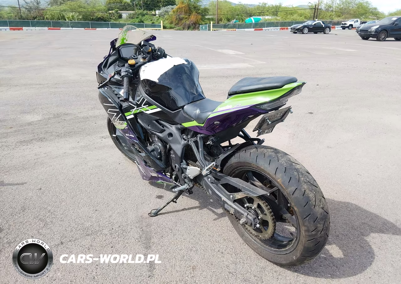 2025 Kawasaki Zx400 P VIN:ML5ZXCP19SDA37253 - 3