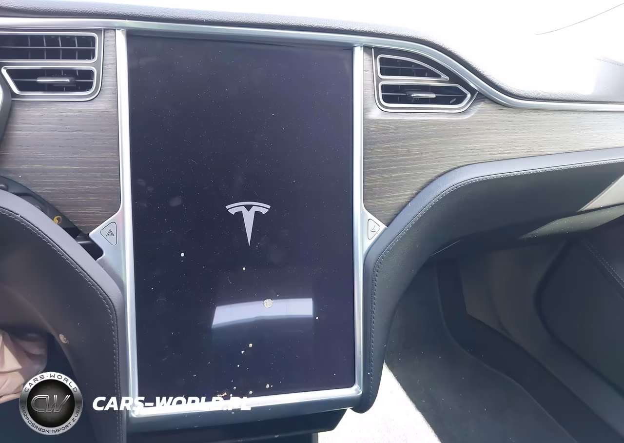 2014 Tesla Model S P85 VIN:5YJSA1H17EFP53722 - 19