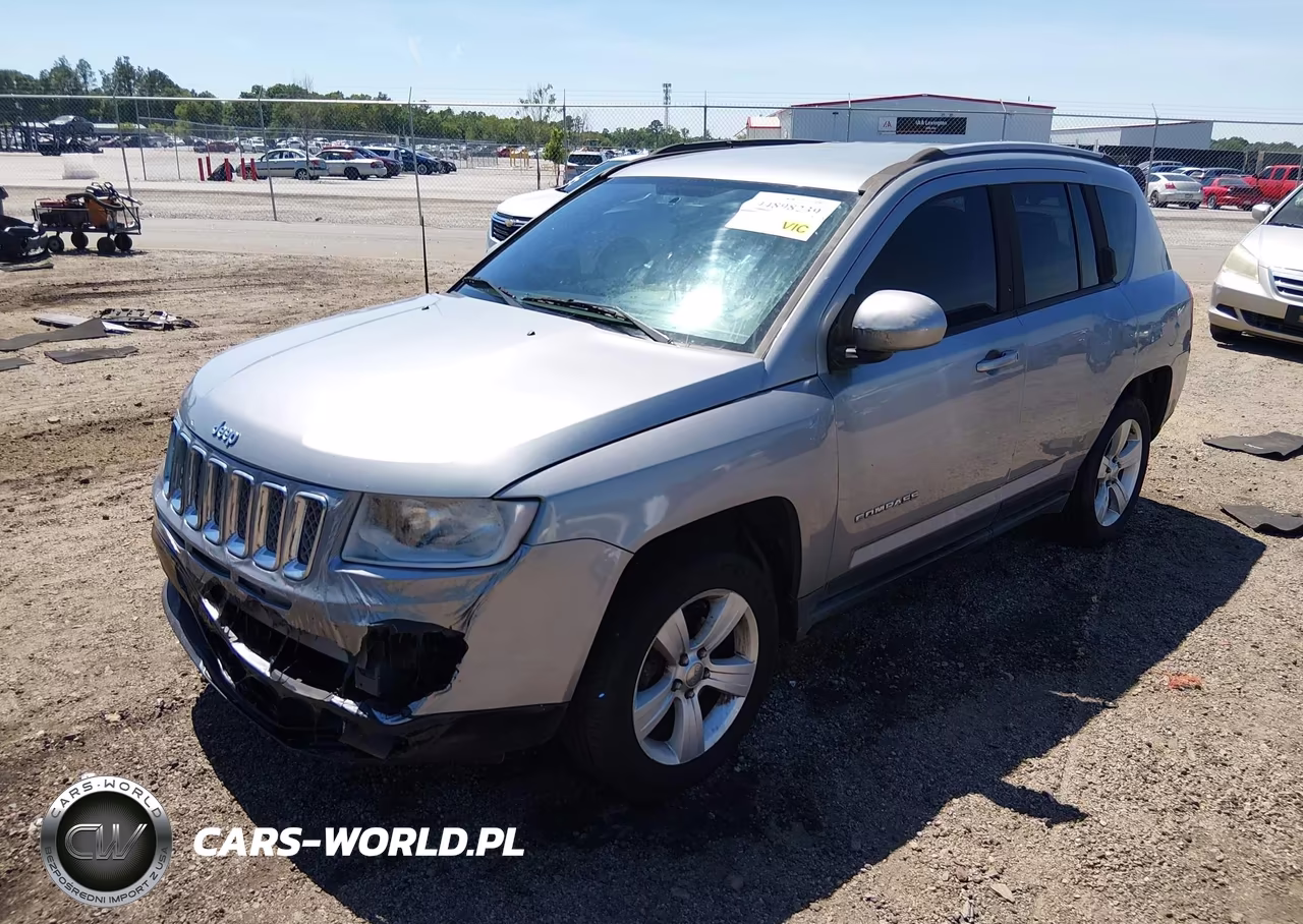 2016 Jeep Compass Latitude VIN:1C4NJCEA9GD636442 - 2