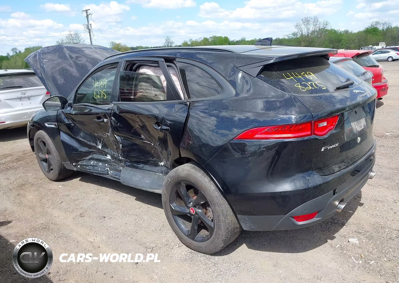 2018 Jaguar F-Pace 25T Premium VIN:SADCJ2FX2JA251399 - 17