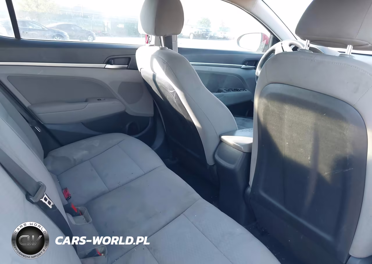 2020 Hyundai Elantra Sel VIN:5NPD84LF7LH581506 - 8