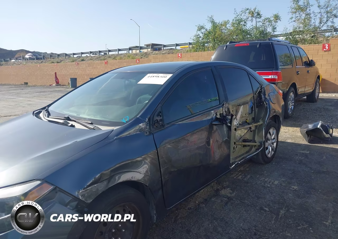 2014 Toyota Corolla Le VIN:5YFBURHE2EP059971 - 6