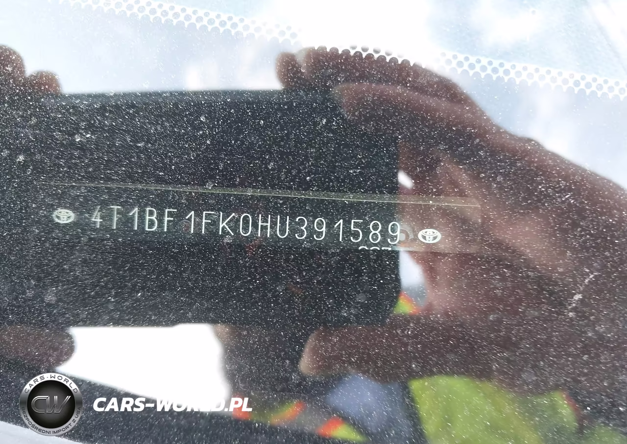 2017 Toyota Camry Se VIN:4T1BF1FK0HU391589 - 17