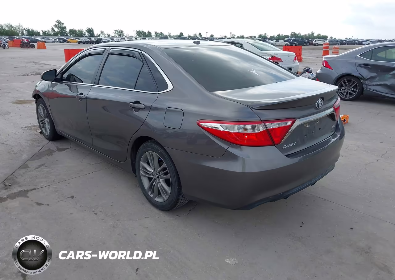 2017 Toyota Camry Se VIN:4T1BF1FK0HU391589 - 3