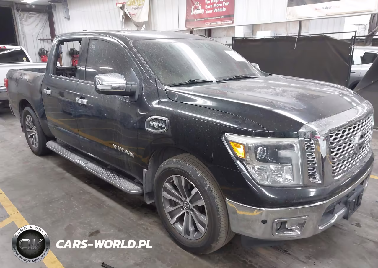 2017 Nissan Titan Sl