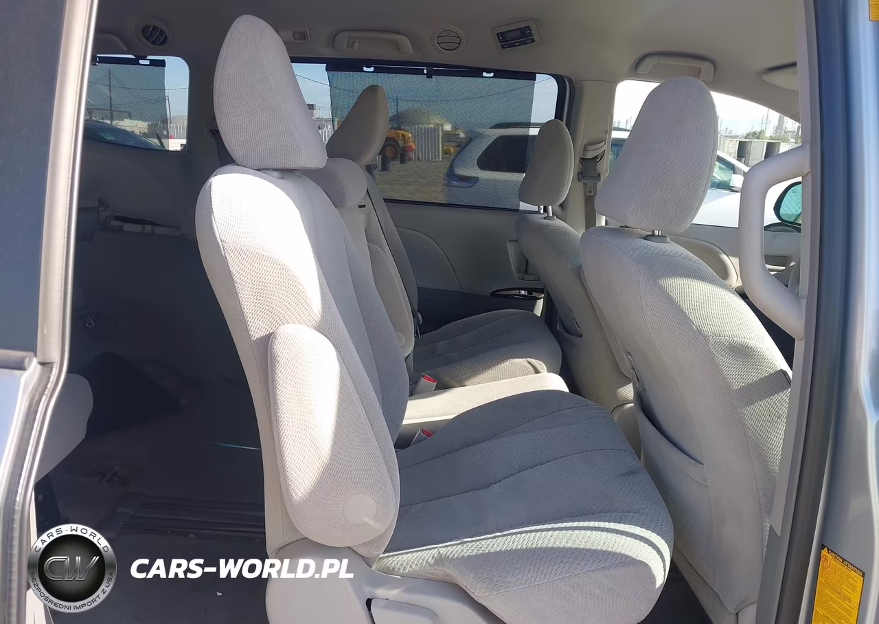 2013 Toyota Sienna Le V6 8 Passenger VIN:5TDKK3DC1DS379358 - 8