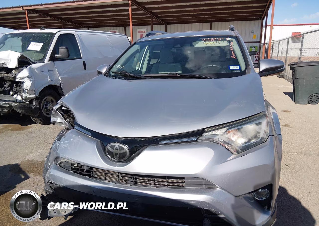2018 Toyota Rav4 Xle VIN:2T3WFREV6JW418075 - 12
