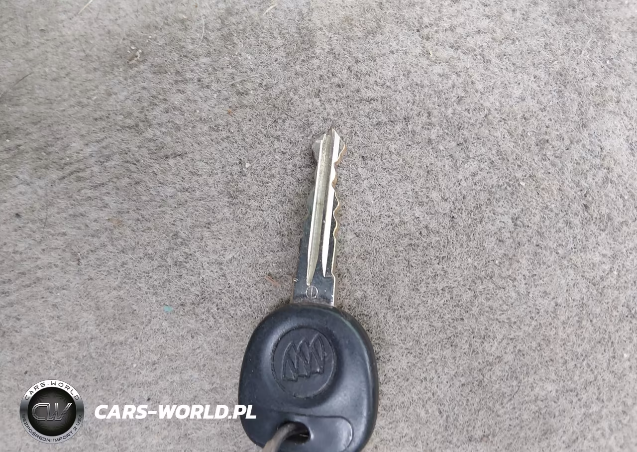 2010 Buick Lucerne Cx VIN:1G4HA5EM7AU125284 - 11