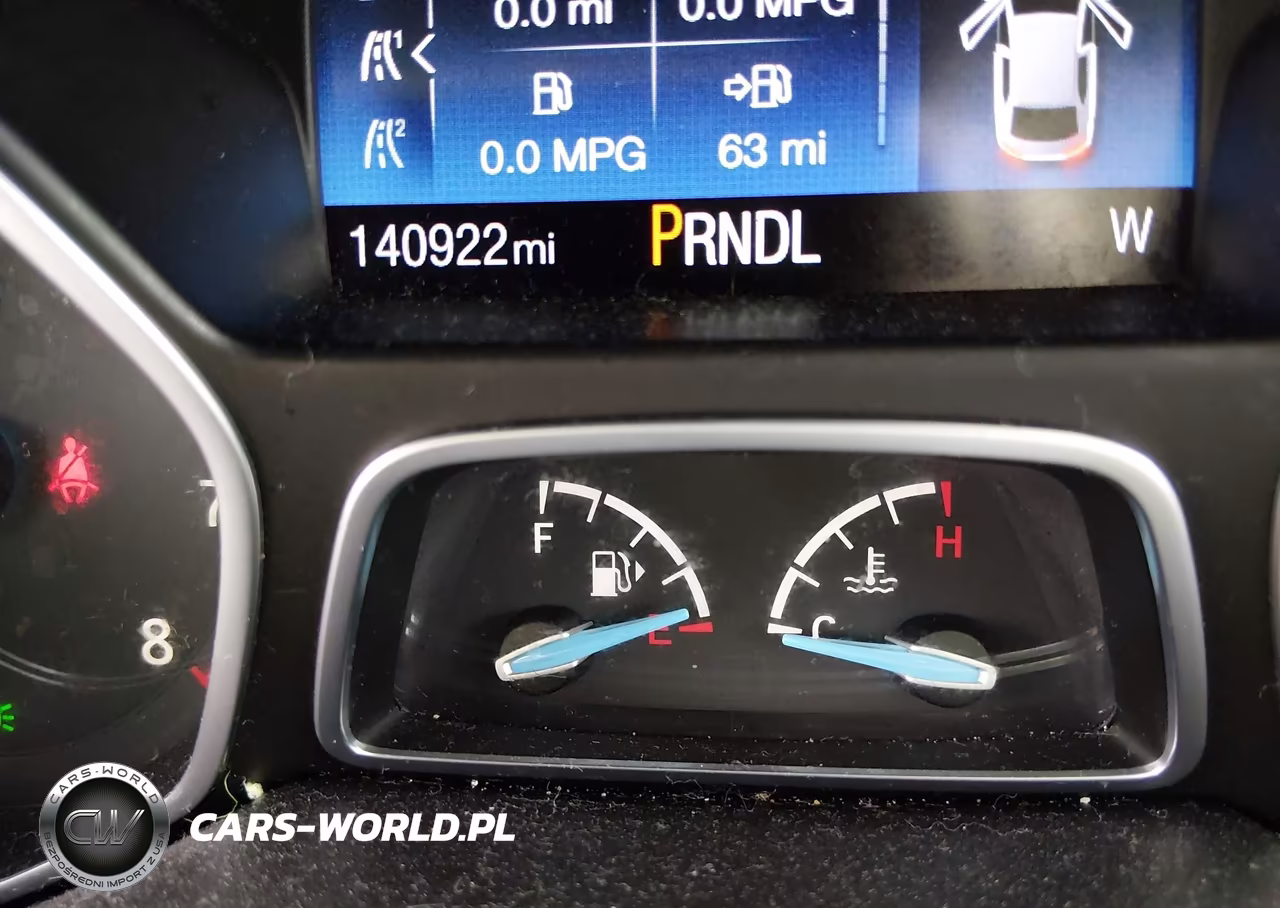 2017 Ford Focus Se VIN:1FADP3F2XHL259618 - 15