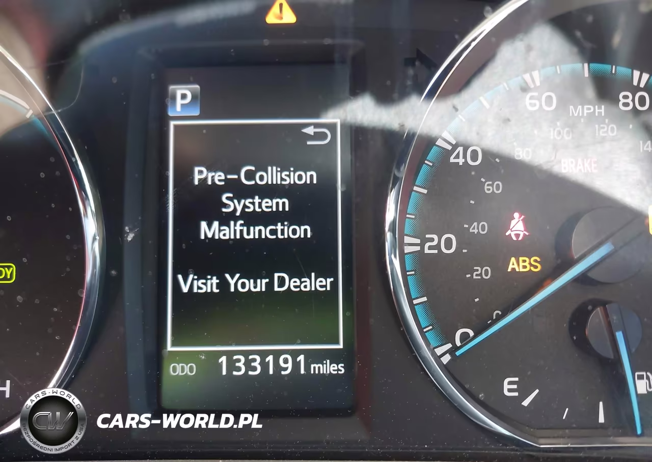 2018 Toyota Rav4 Hybrid Le VIN:JTMRJREV8JD178665 - 16