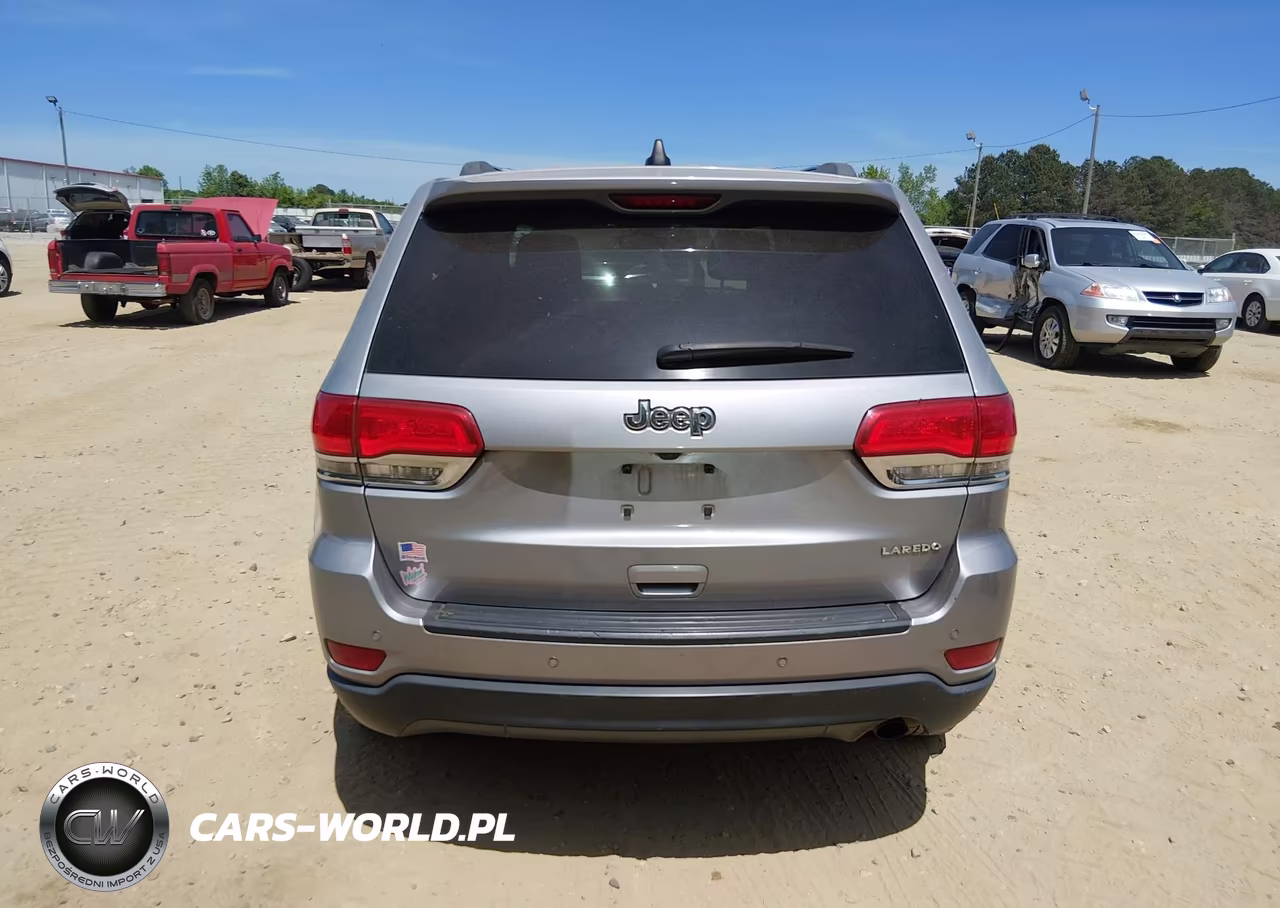 2018 Jeep Grand Cherokee Laredo E 4X2 VIN:1C4RJEAG7JC193597 - 17