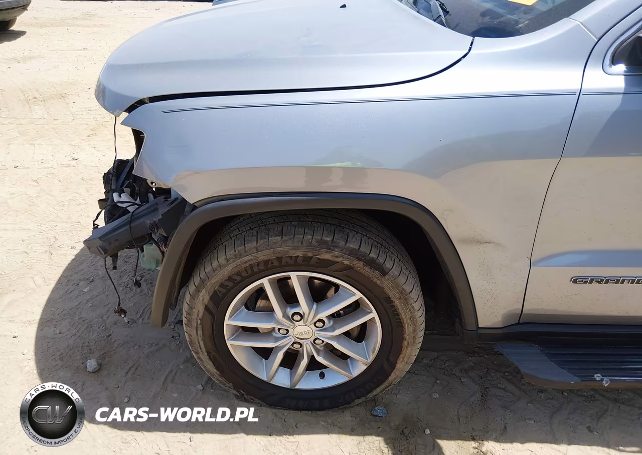 2018 Jeep Grand Cherokee Laredo E 4X2 VIN:1C4RJEAG7JC193597 - 19