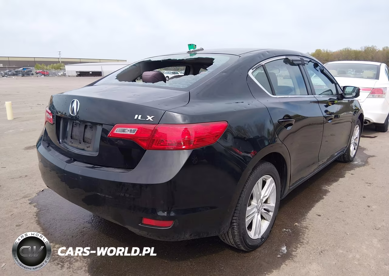 2013 Acura Ilx 2.0L VIN:19VDE1F37DE000447 - 4