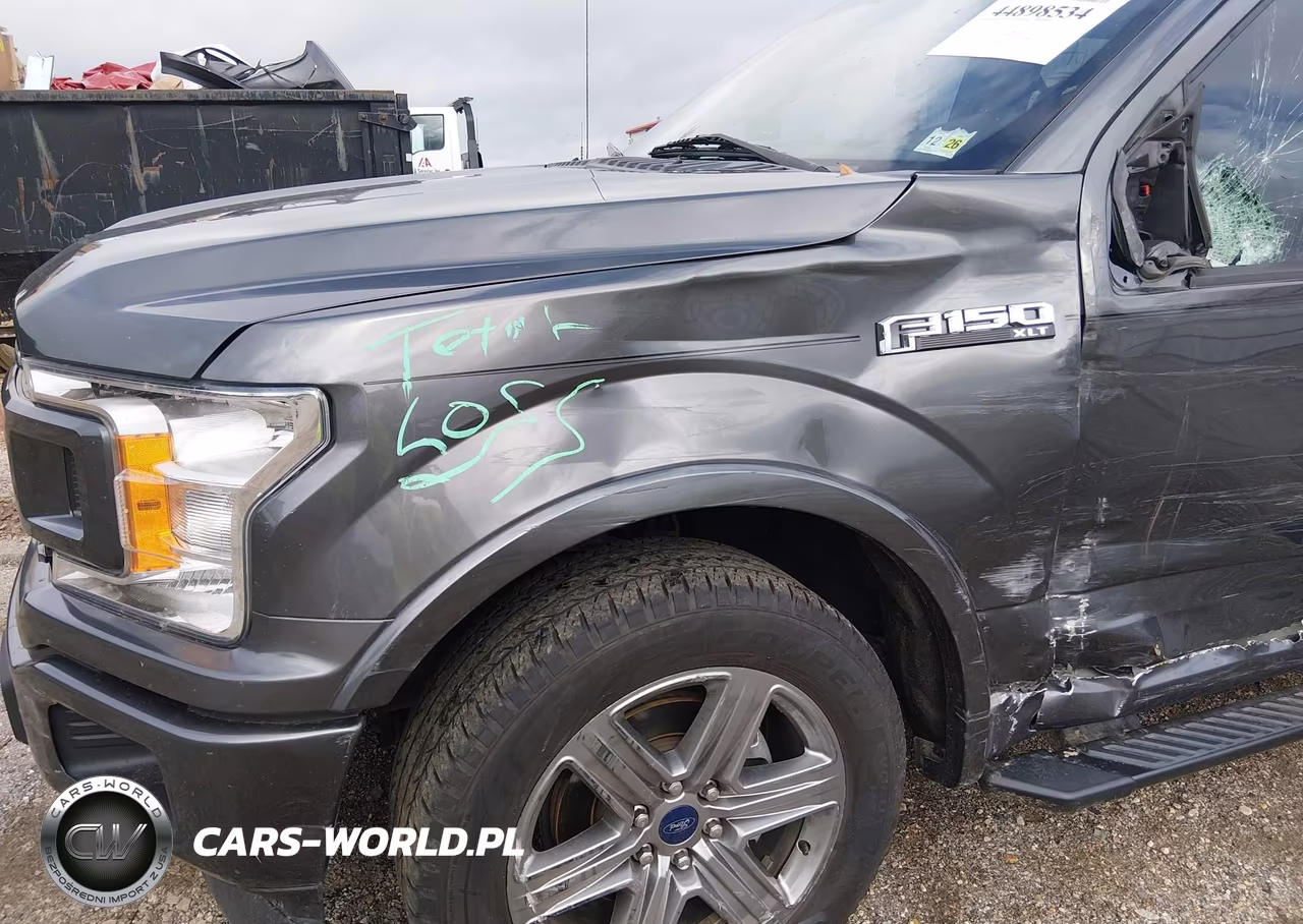 2018 Ford F-150 Xlt VIN:1FTEW1CP5JKF73615 - 18