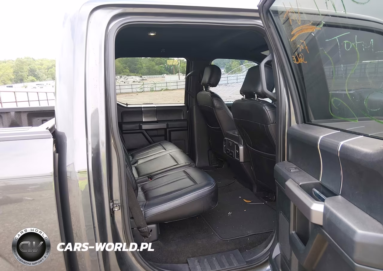 2018 Ford F-150 Xlt VIN:1FTEW1CP5JKF73615 - 8