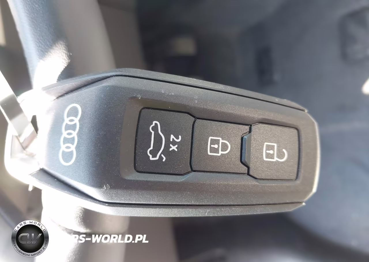2025 Audi Q6 E-Tron Premium Plus Quattro VIN:WA124BGFXSA073645 - 11
